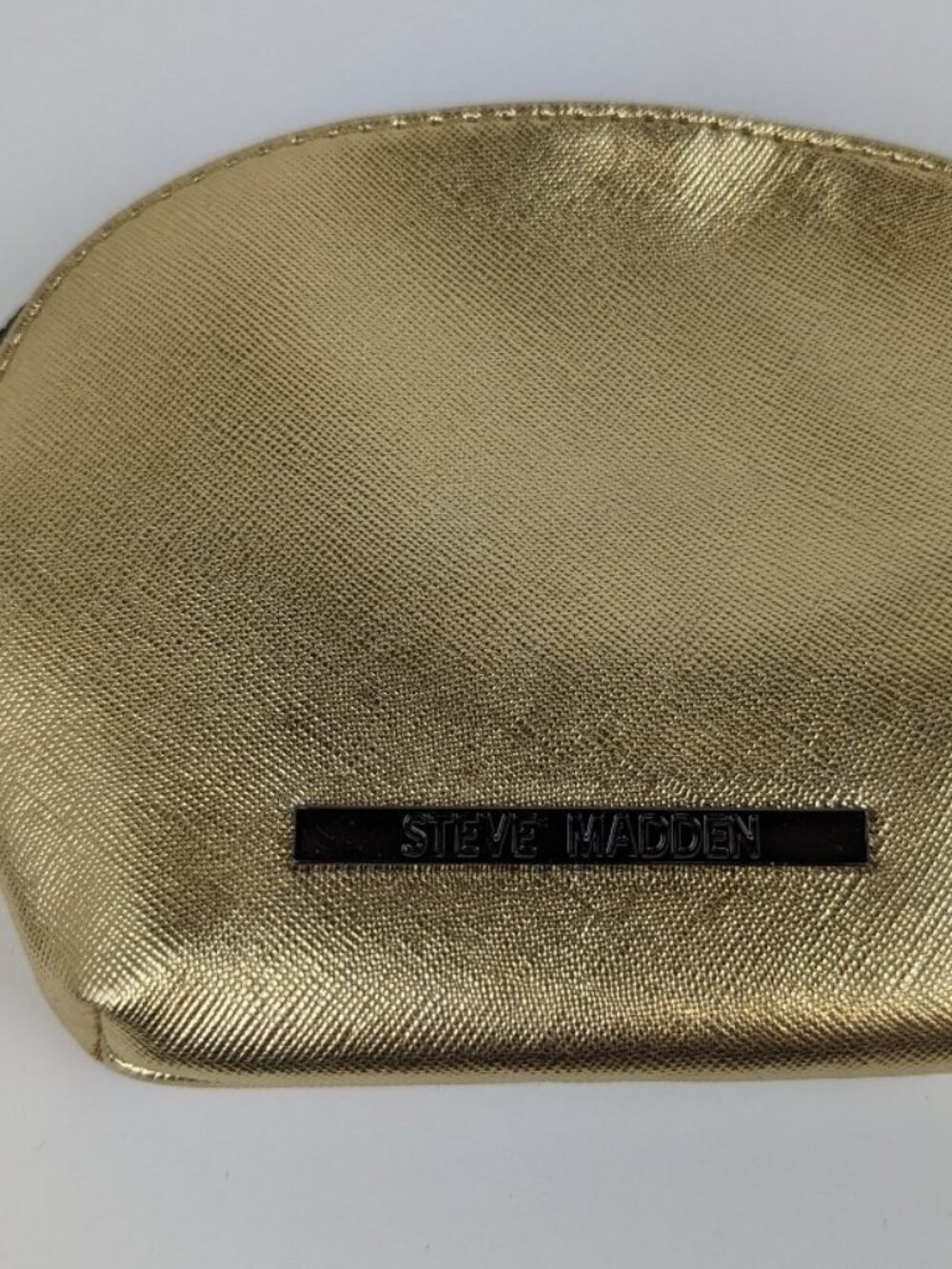 Steve Madden gold metallic make-up cosmetic toiletry zippered travel case bag